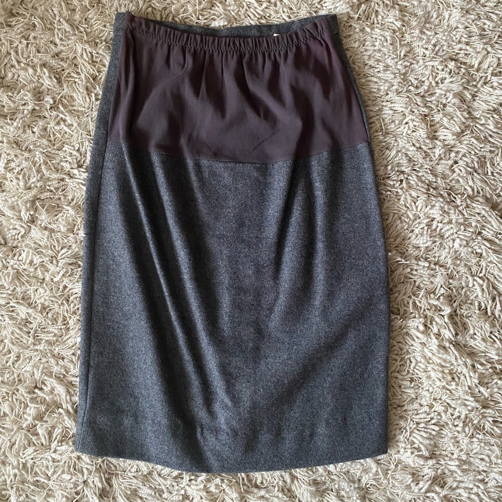 Vintage maternity wool women’s gray skirt, size 10